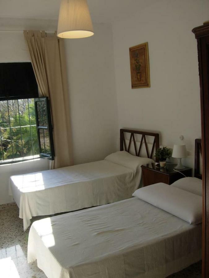 Hacienda Chambergo Casa En La Campina Sevillana Ecija Bagian luar foto