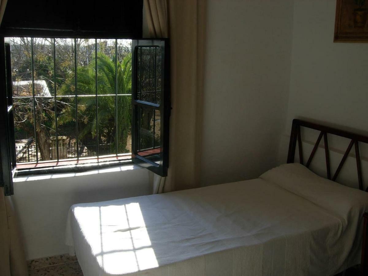 Hacienda Chambergo Casa En La Campina Sevillana Ecija Bagian luar foto