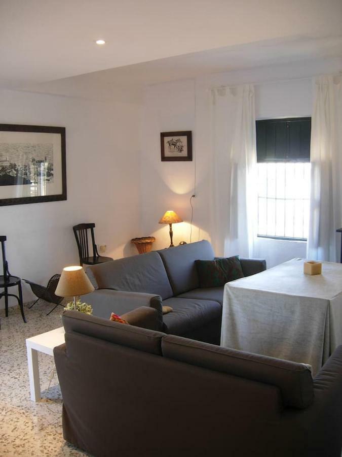 Hacienda Chambergo Casa En La Campina Sevillana Ecija Bagian luar foto